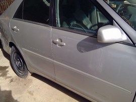 2005 TOYOTA CAMRY, SILVER, LE, 2.4L,  AT,  Z25021